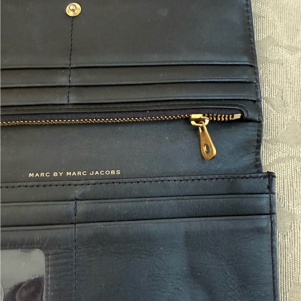 Marc Jacobs Wallet - Picture 11 of 13